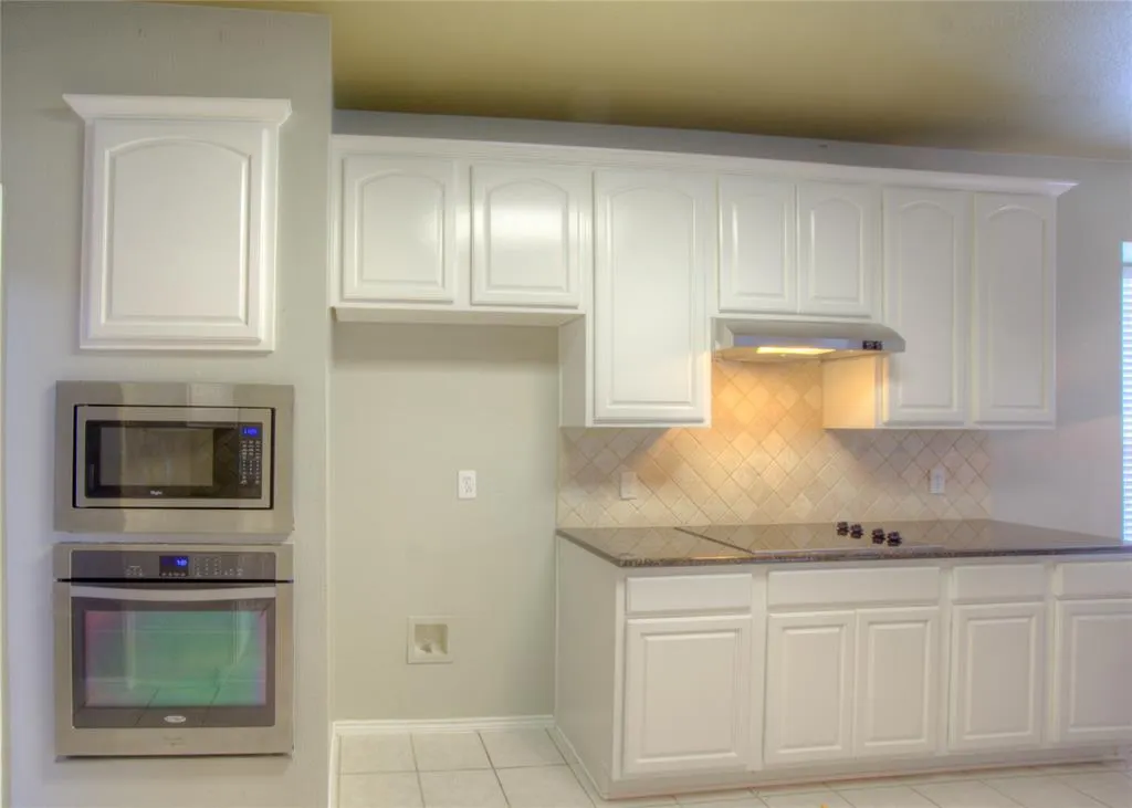 11161 Balcones Drive