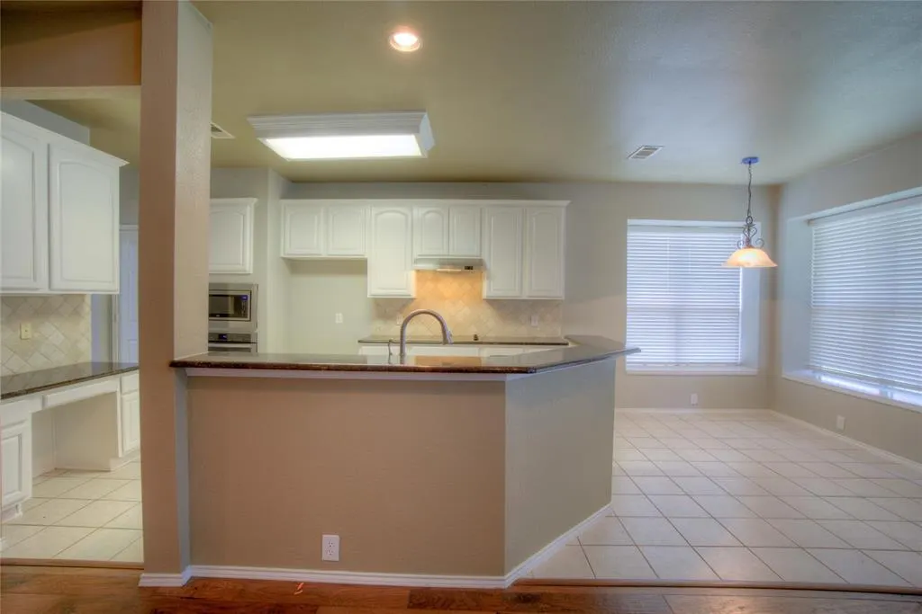 11161 Balcones Drive