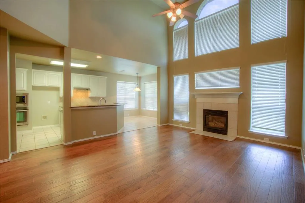11161 Balcones Drive