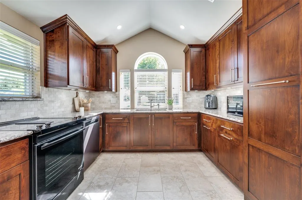 3501 Nova Trail