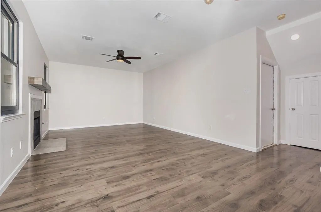 3101 Cornflower Drive