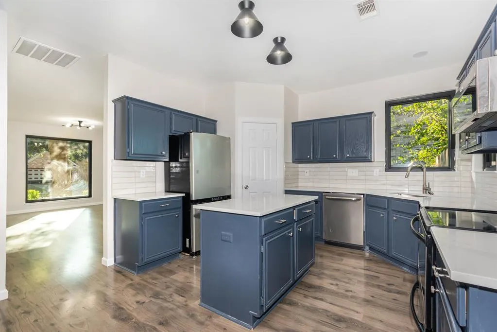 3101 Cornflower Drive
