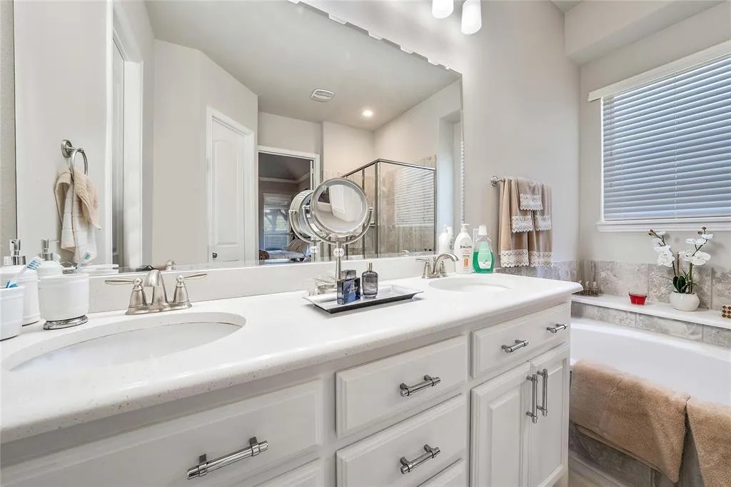 5724 Adair Lane