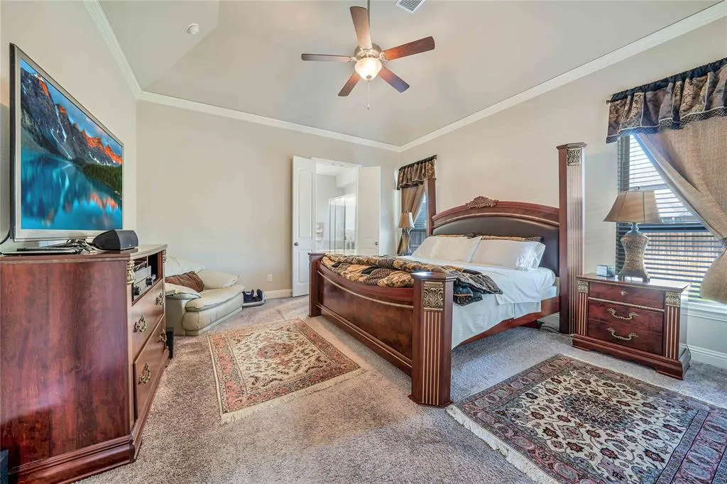 5724 Adair Lane