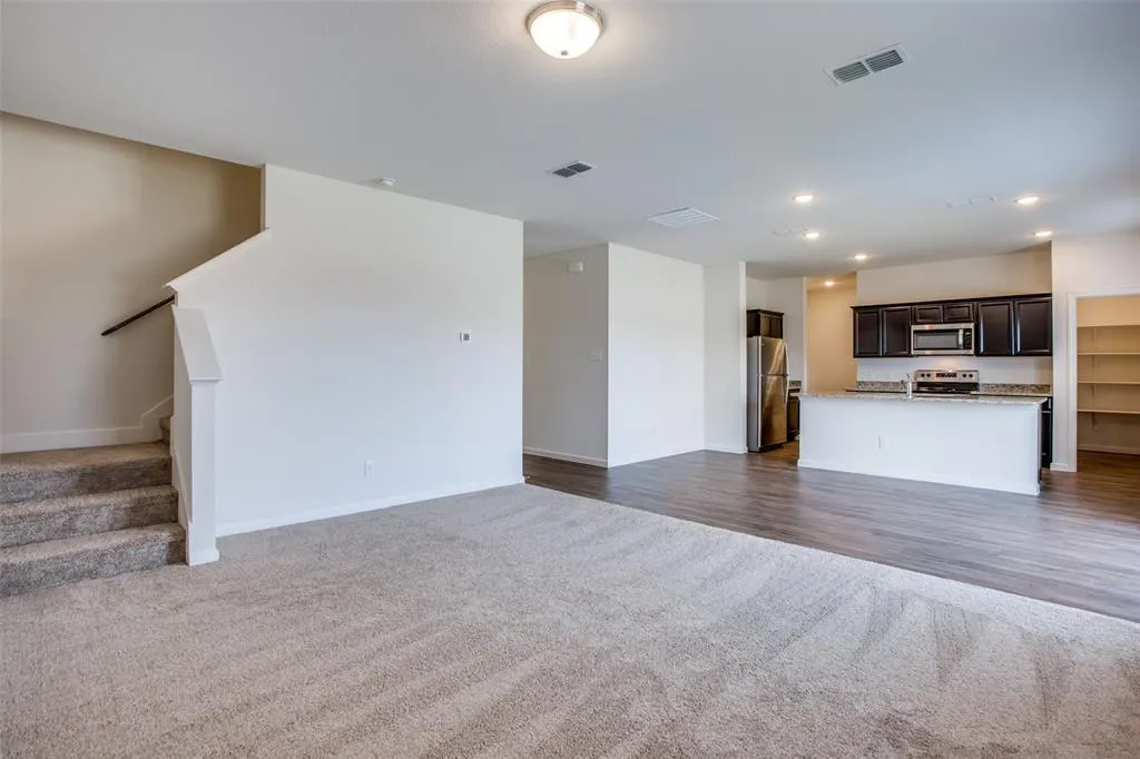 209 Briar Cove