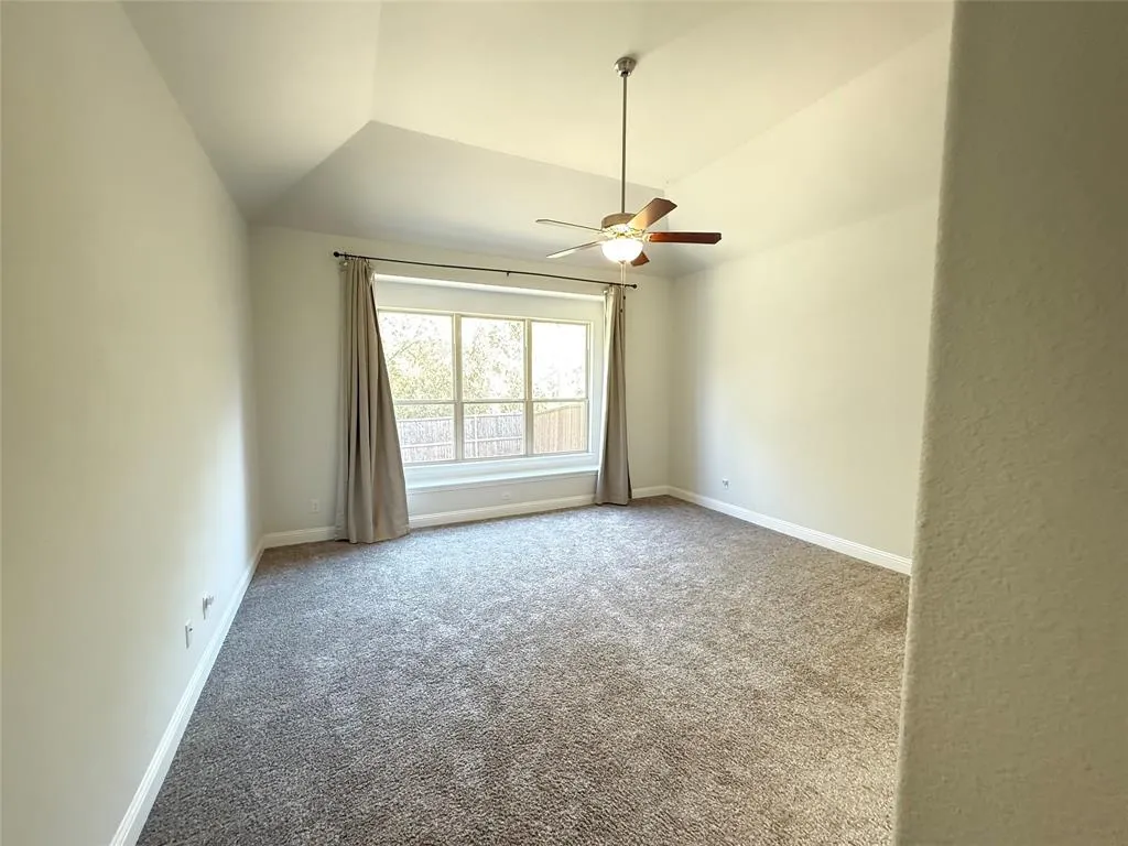 2113 Caroline Street