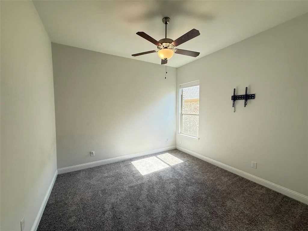 2113 Caroline Street