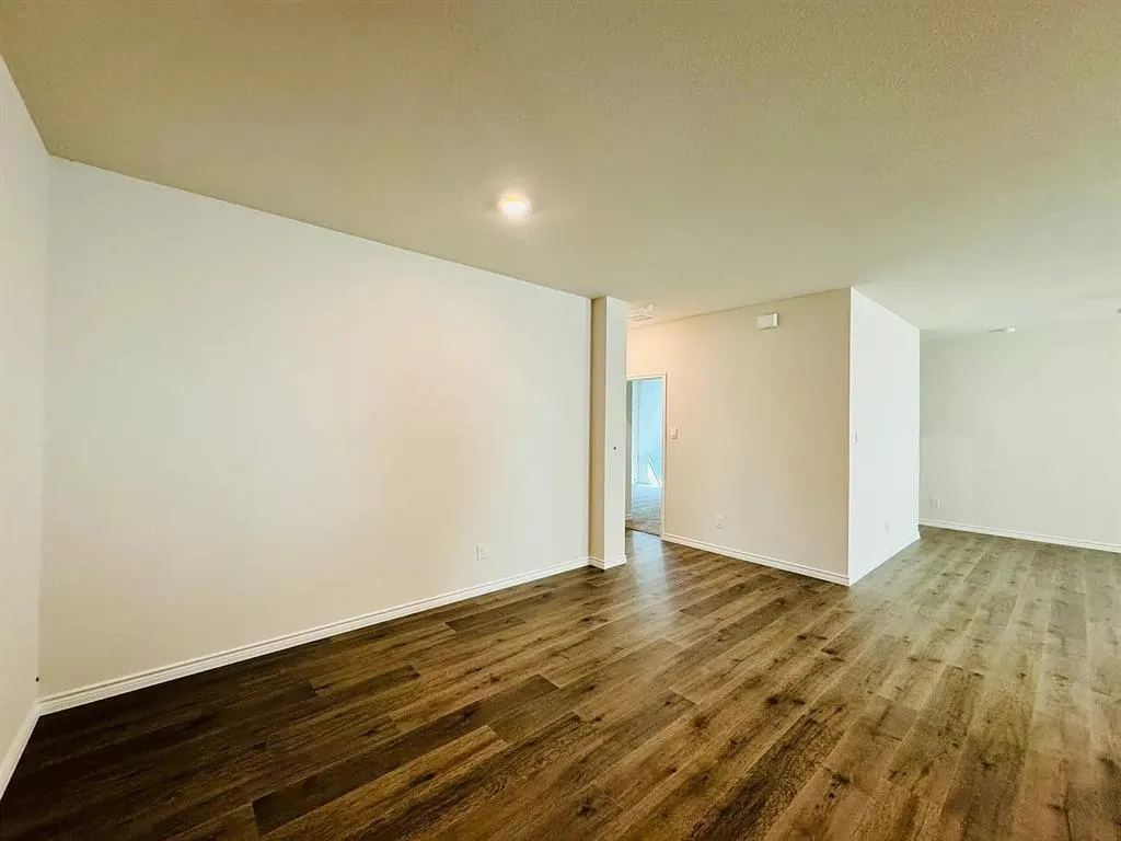 4012 Moss Road