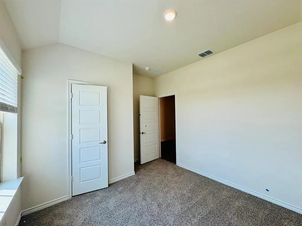 4012 Moss Road