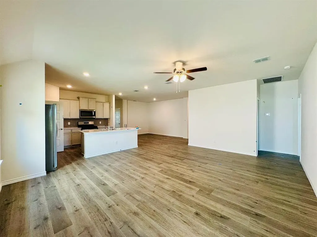 4012 Moss Road