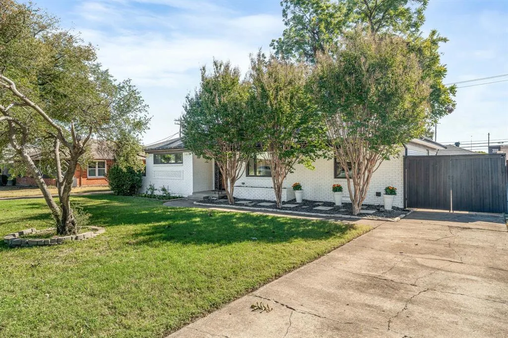303 Nottingham Drive