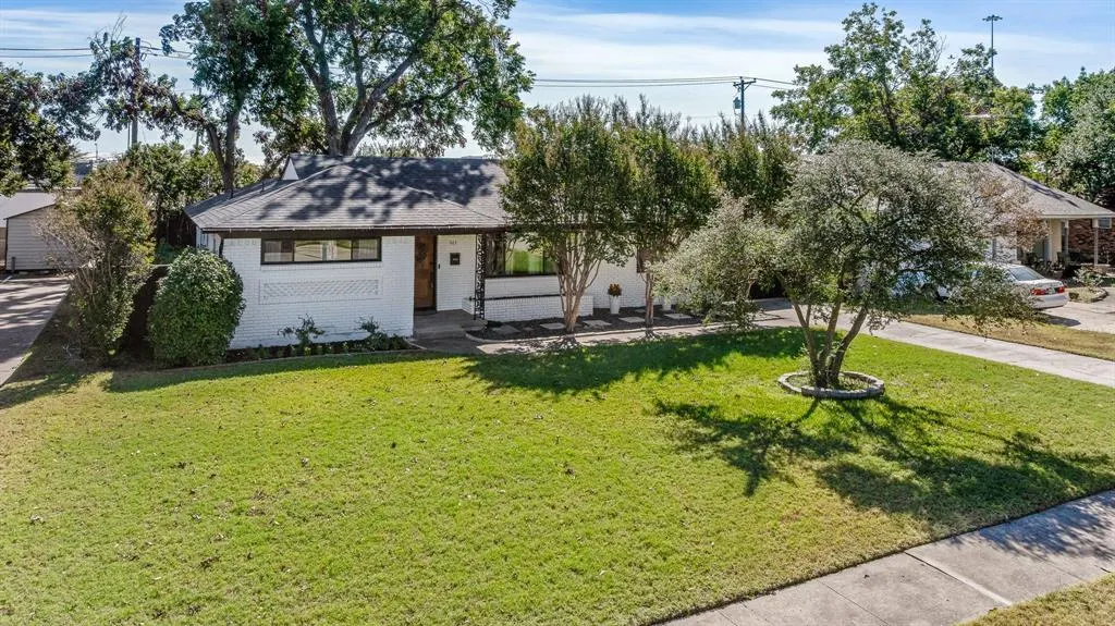 303 Nottingham Drive