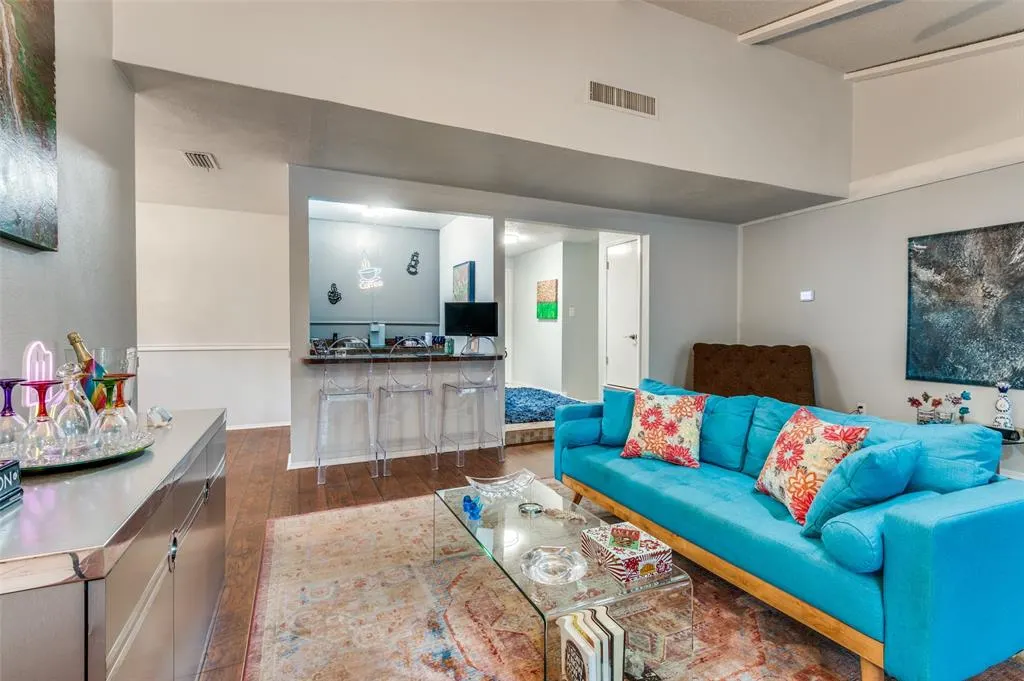37 Merrie Circle