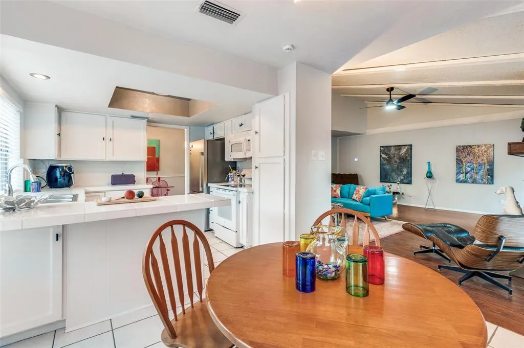 37 Merrie Circle