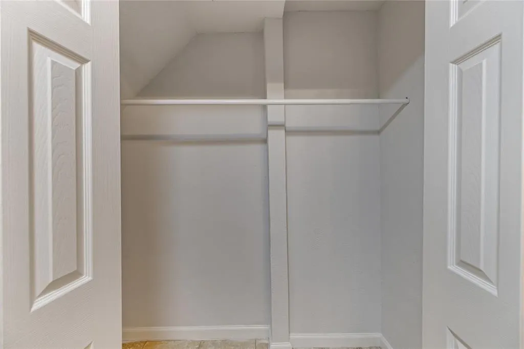 4303 Buena Vista Street, #303