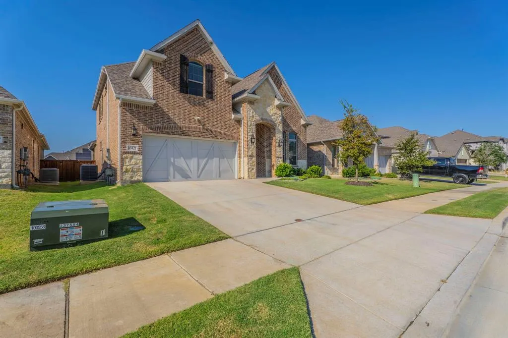 16421 Garden Drive