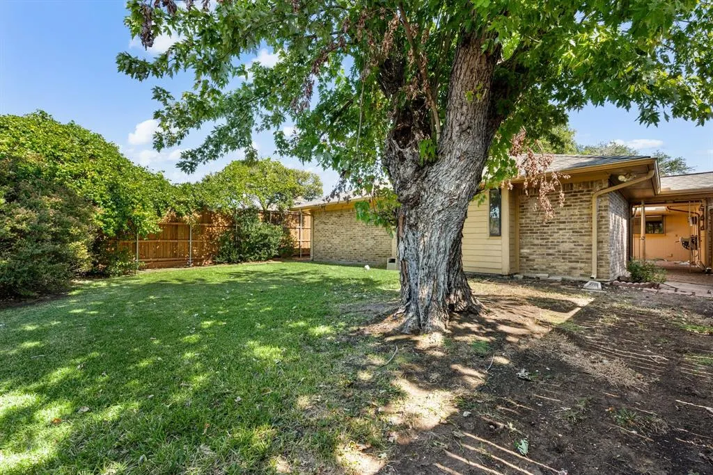 3609 Knob Hill Drive