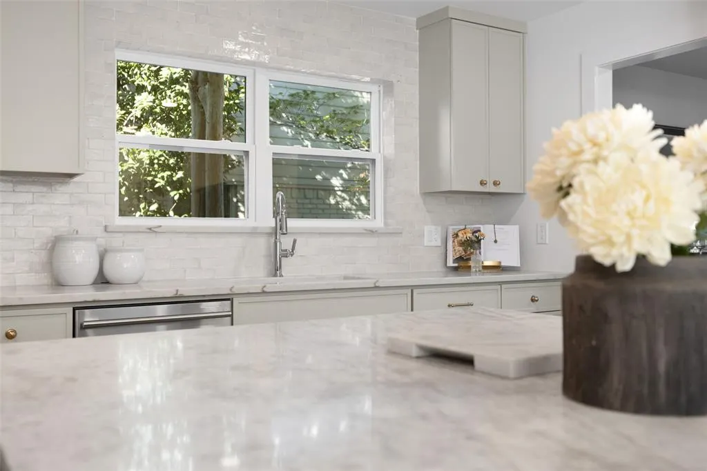 9514 Brentgate Drive