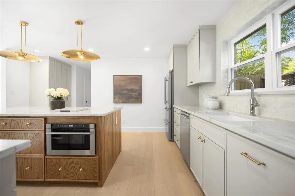 9514 Brentgate Drive