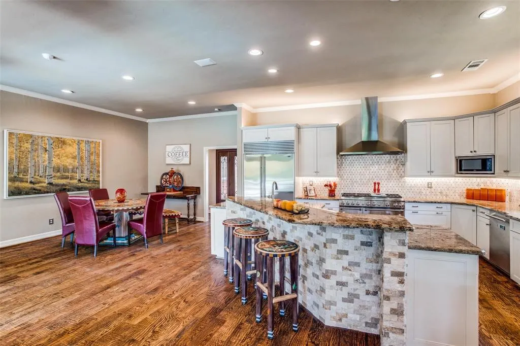 5304 SEASCAPE Lane
