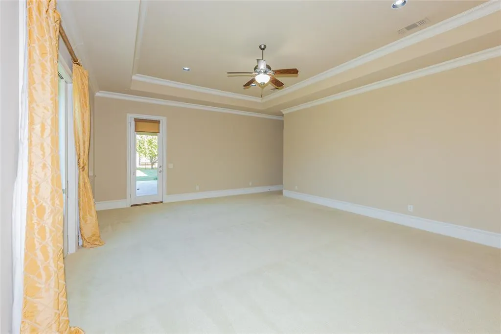 2161 Meadow View Drive