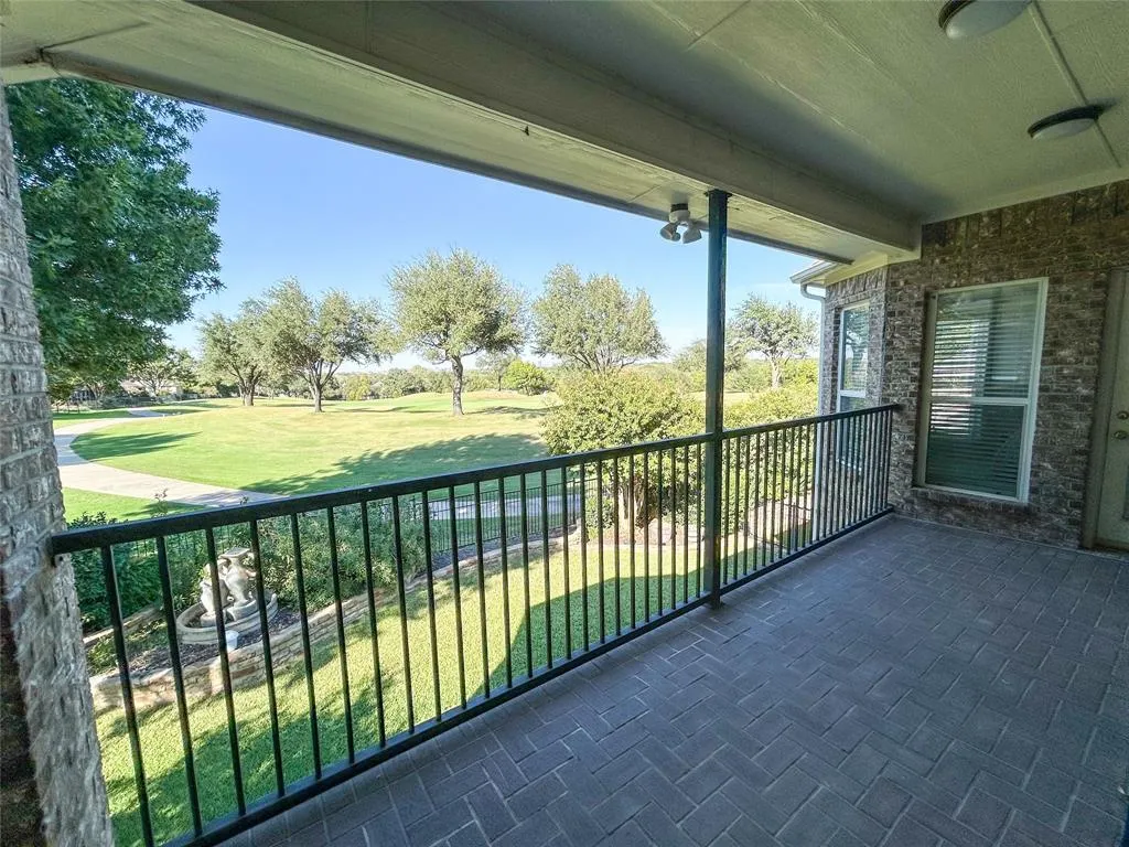 6713 Columbine Way