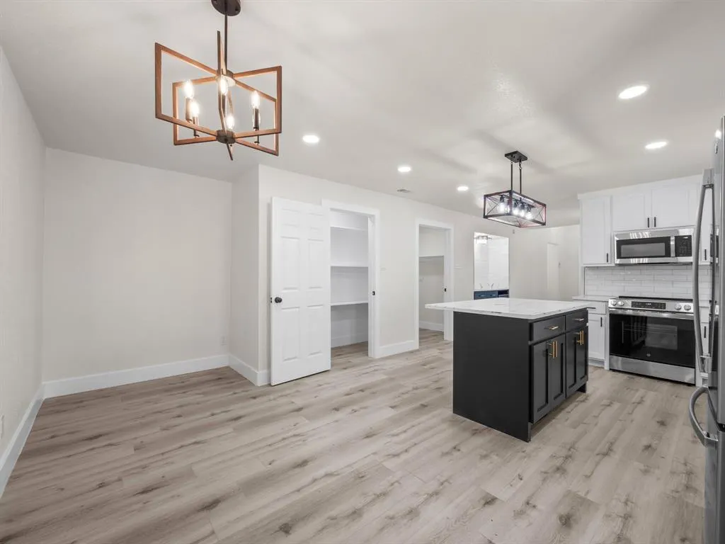 2127 Wheaton Drive