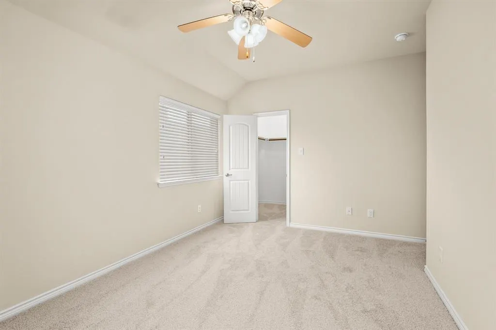 1825 Sanderlain Lane