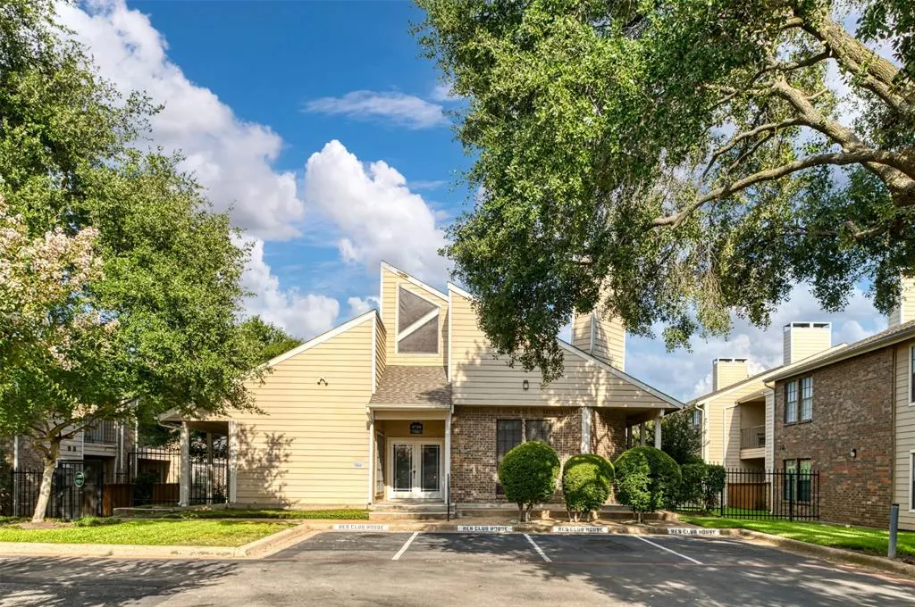 4748 Old Bent Tree Lane, #1601