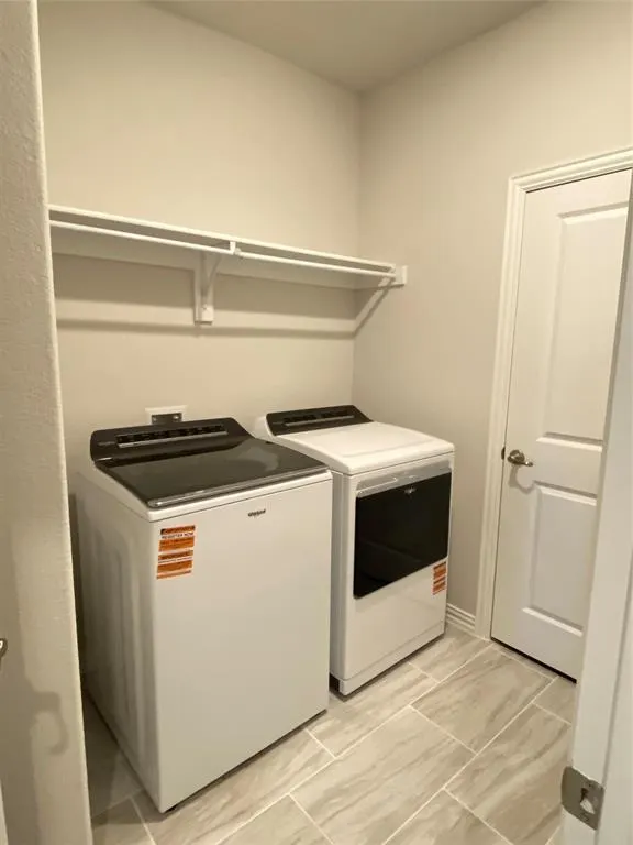 1605 Topaz Trail