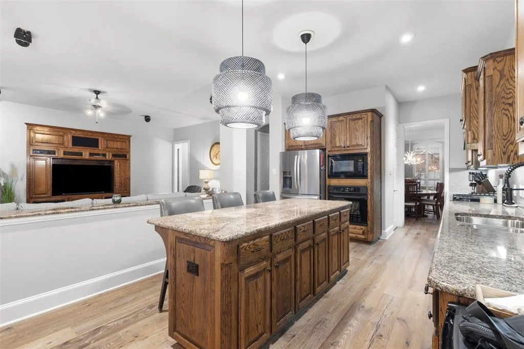 2609 Timberhollow Drive