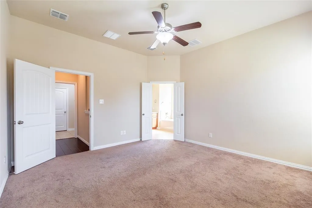 4005 Sioux Drive