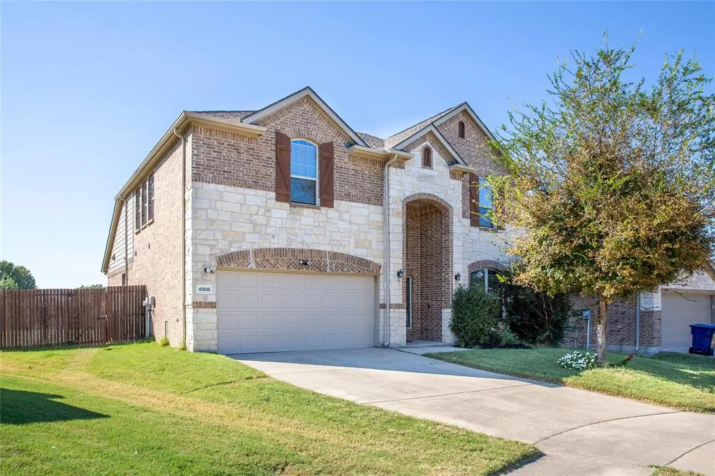 4005 Sioux Drive
