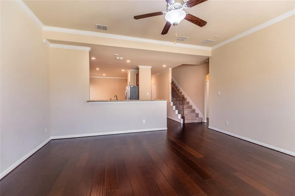 4005 Sioux Drive