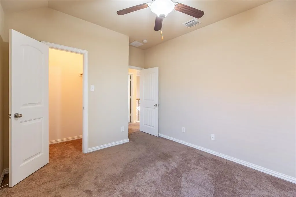 4005 Sioux Drive