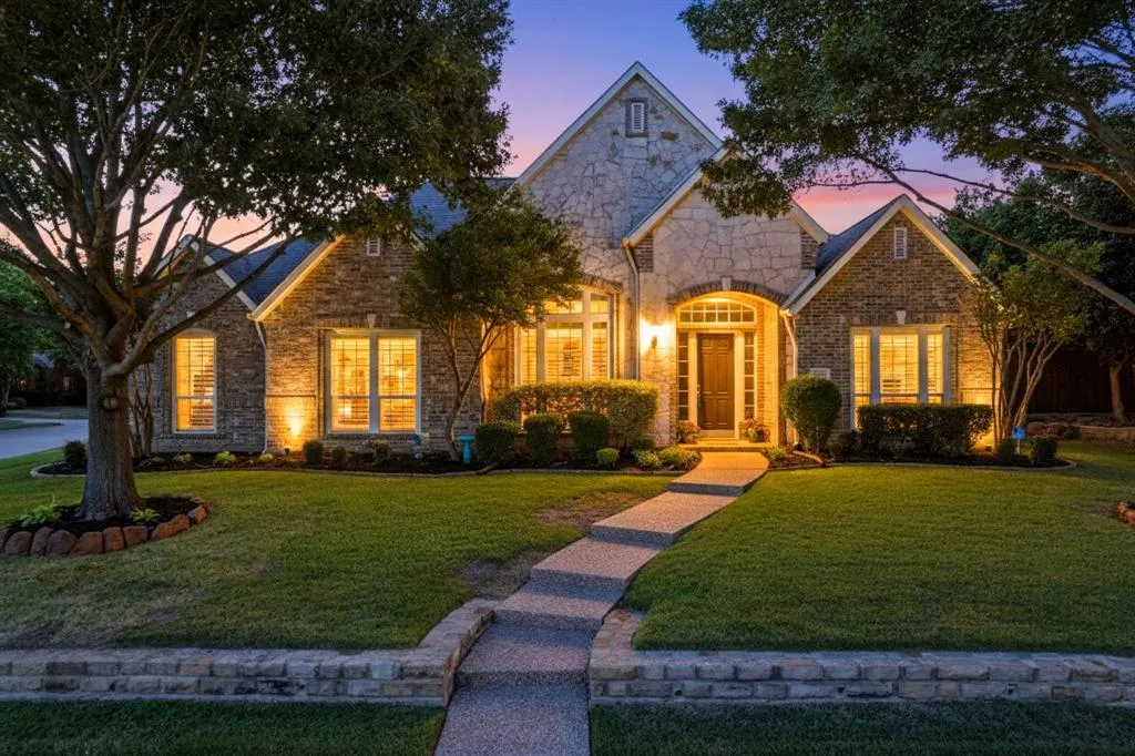 15214 Forest Haven Lane
