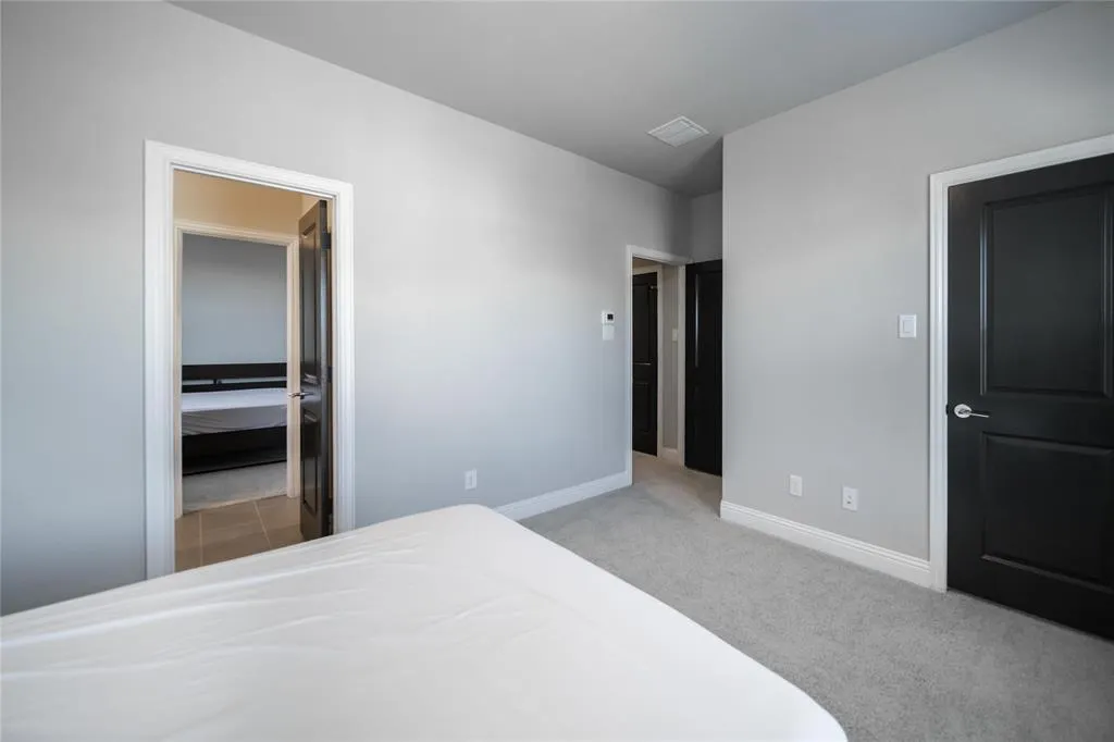 7005 Homestead Drive