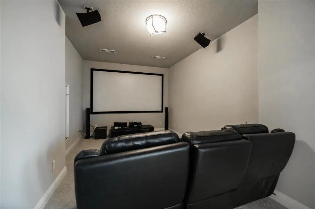 7005 Homestead Drive