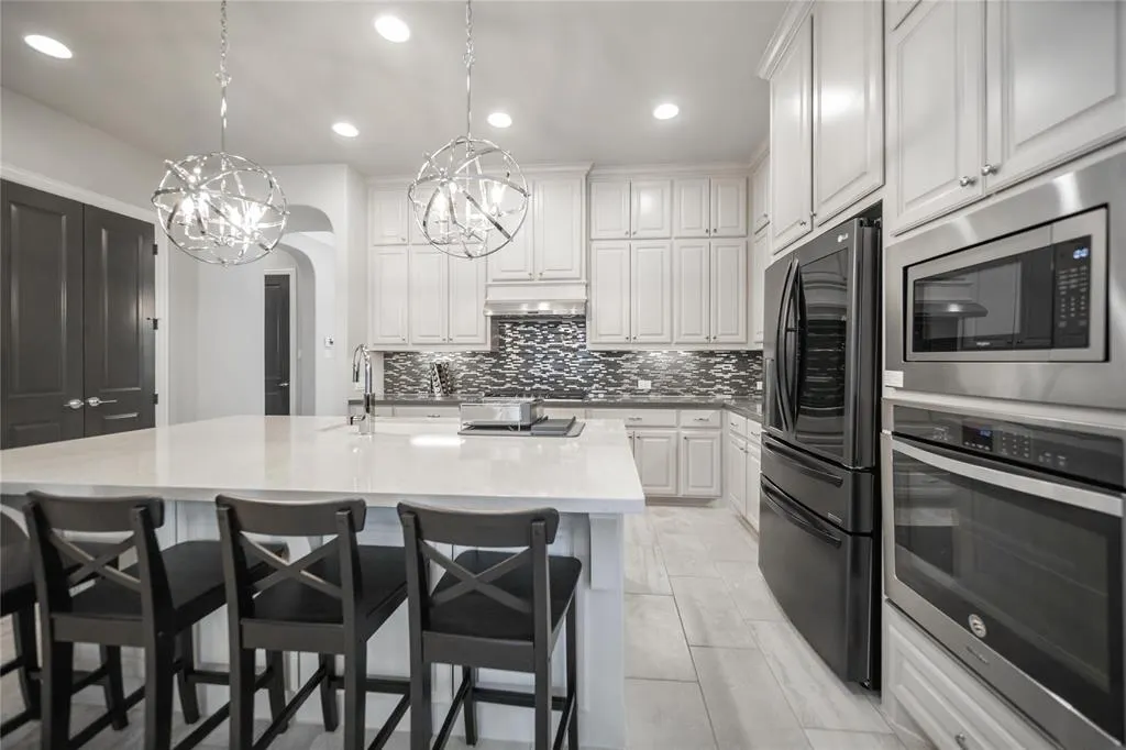 7005 Homestead Drive