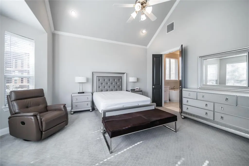 7005 Homestead Drive
