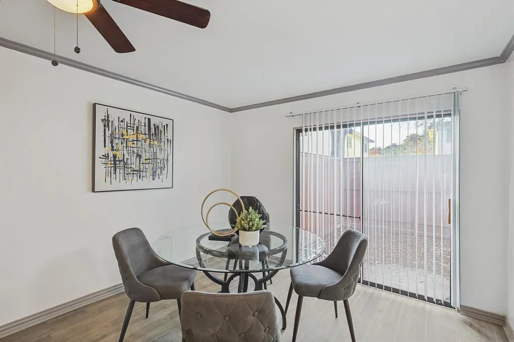 4039 Cole Avenue, #101