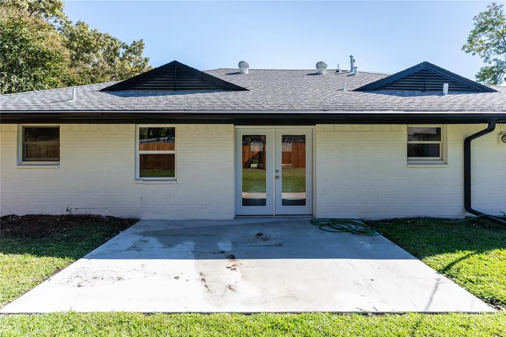 9225 Plano Road