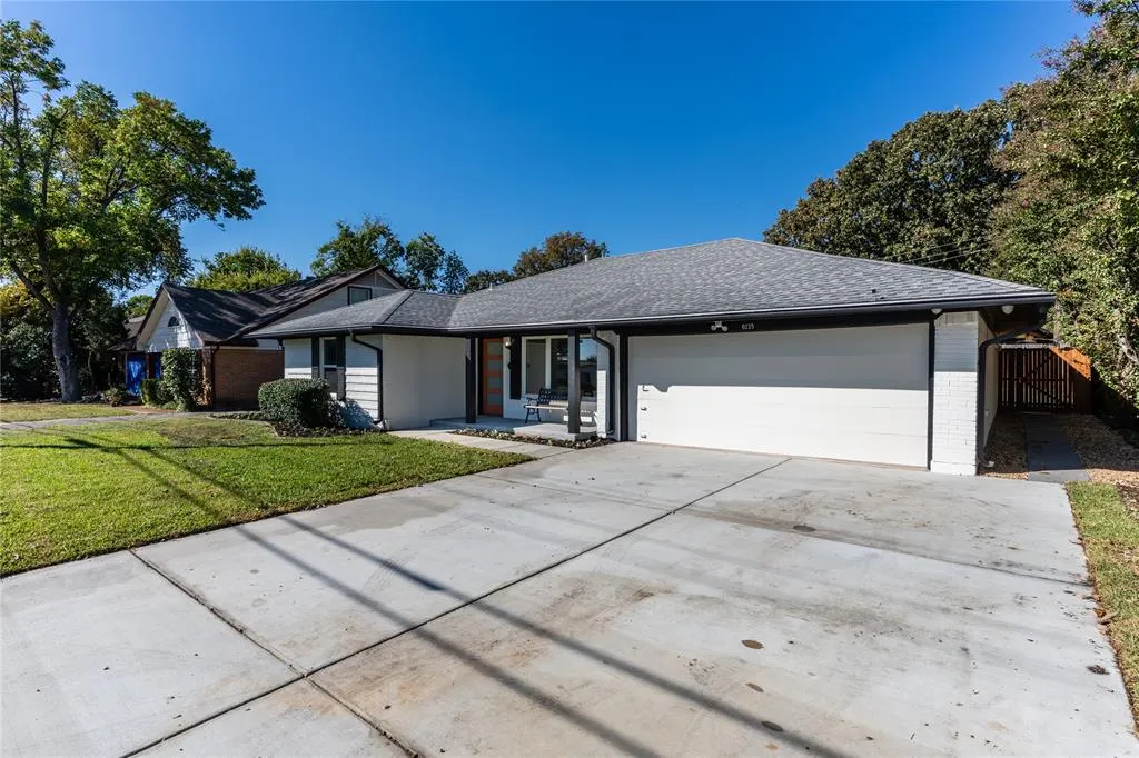 9225 Plano Road