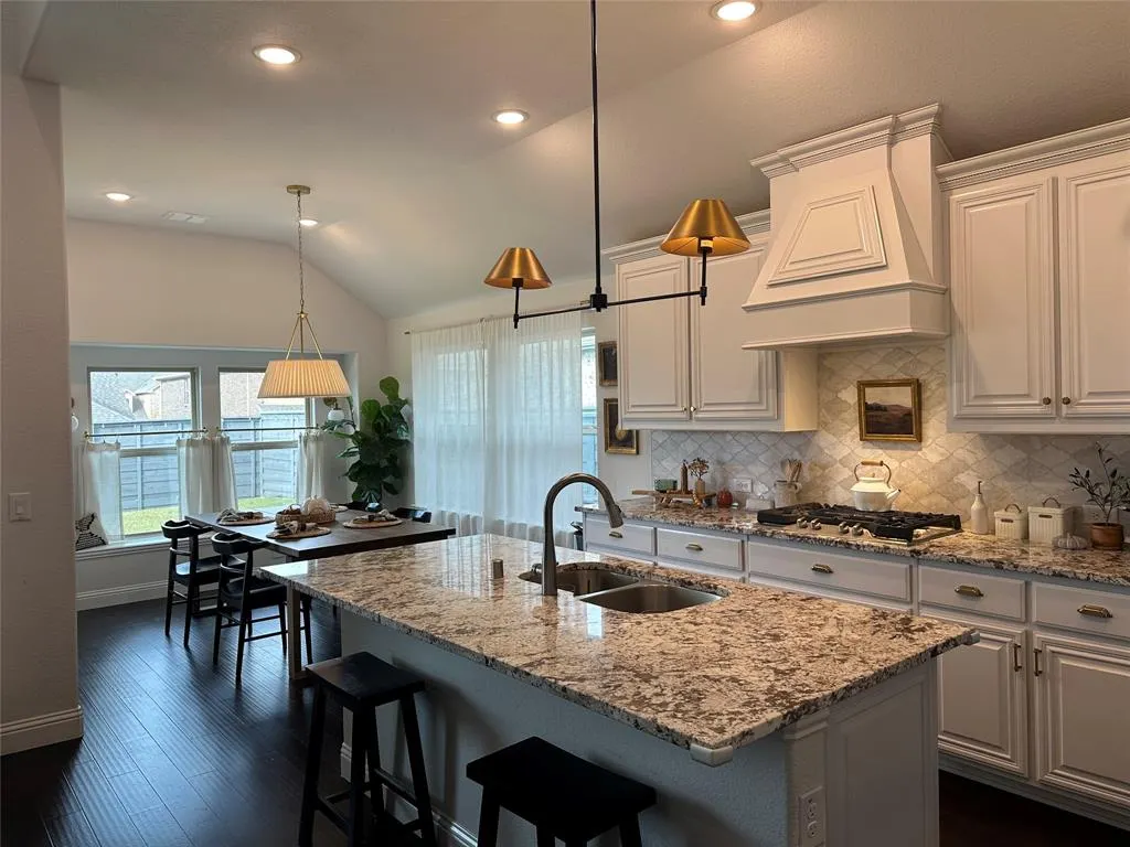 7313 Bird Cherry Lane