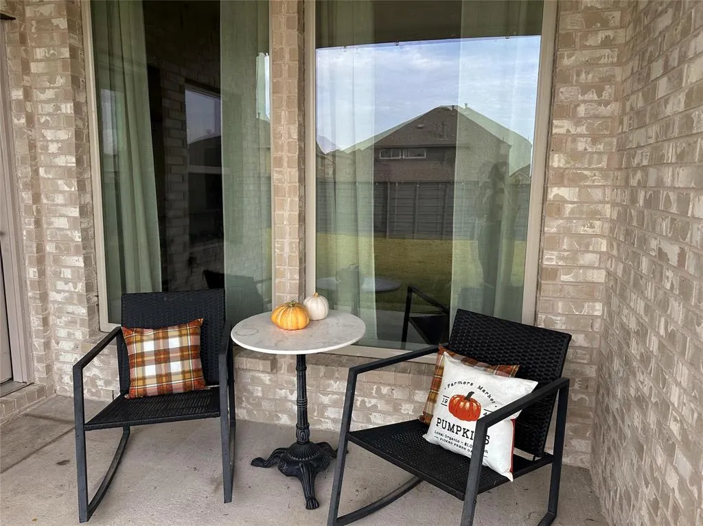 7313 Bird Cherry Lane