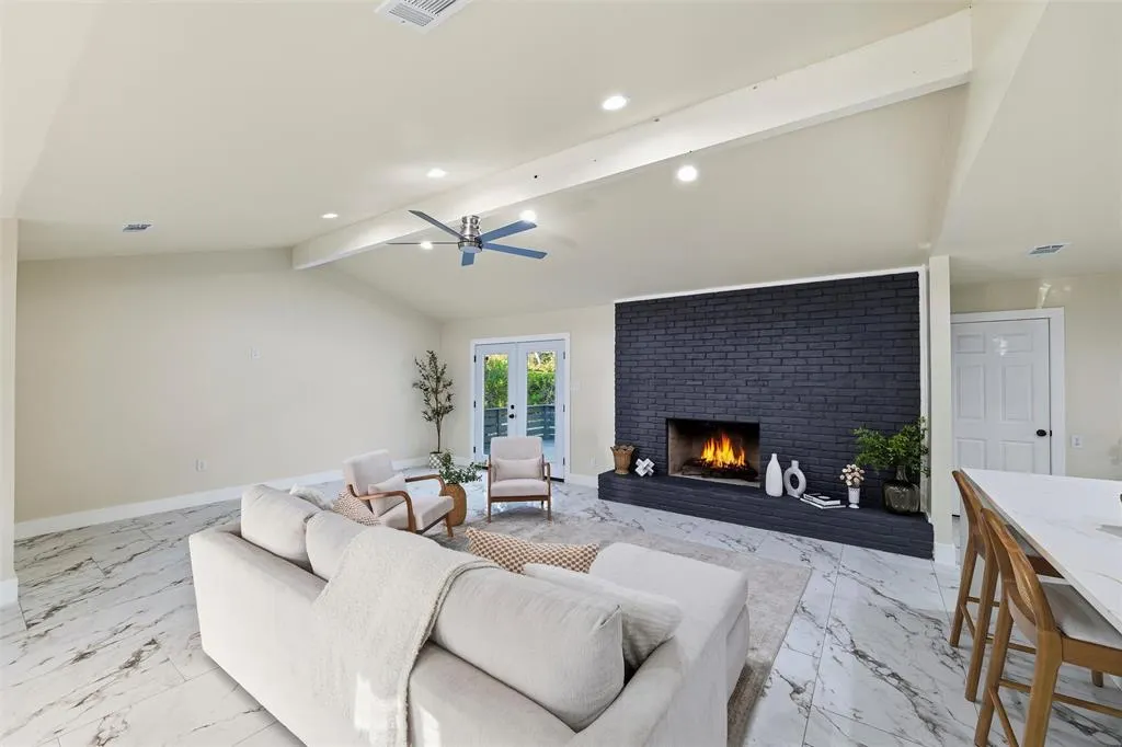 6010 Rock Garden Trail