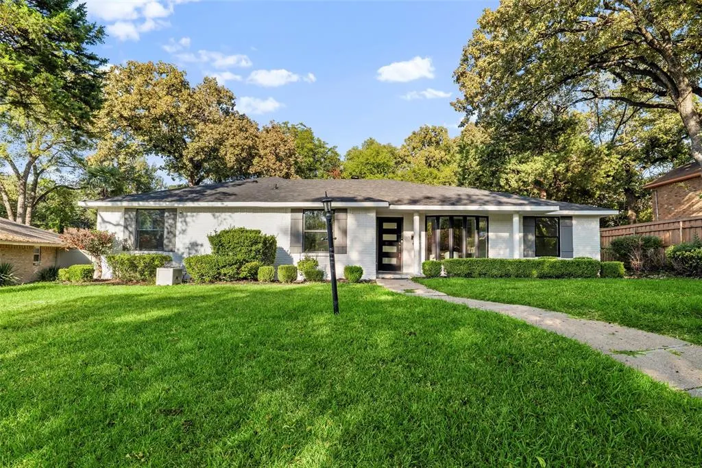 6010 Rock Garden Trail