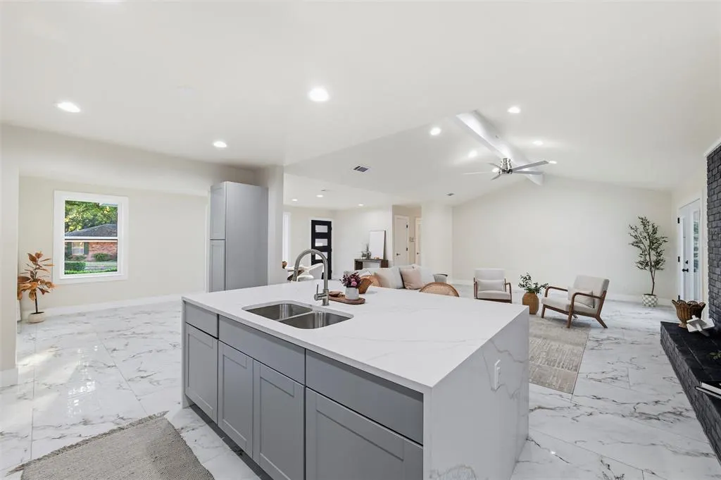 6010 Rock Garden Trail
