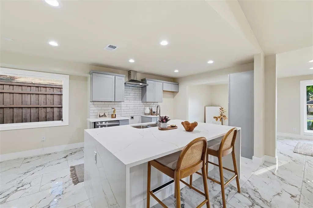 6010 Rock Garden Trail
