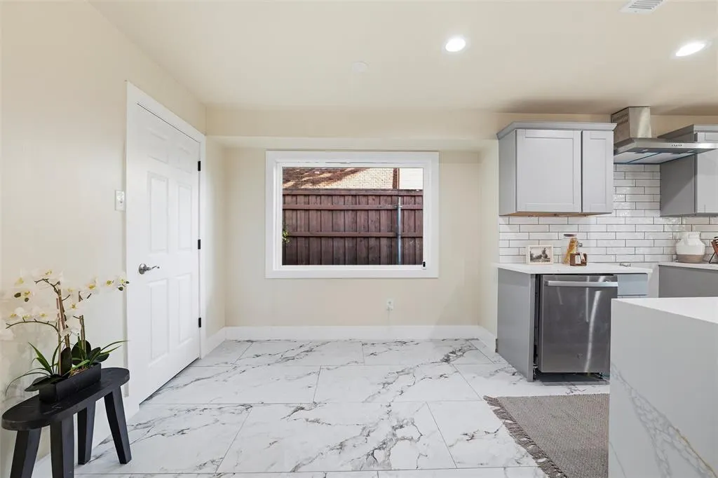 6010 Rock Garden Trail